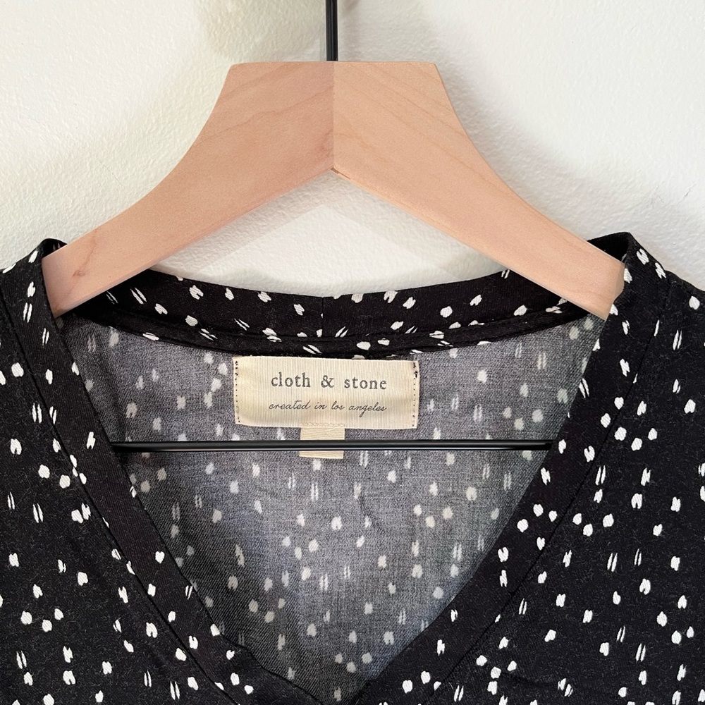 Cloth & Stone Tunic Dress XS Black‎ White Dot 100% Rayon Short Sleeve - Picture 2 of 7